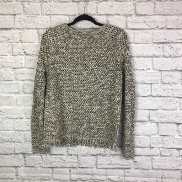 Lucky Brand Sweater. - Picture 5 of 6